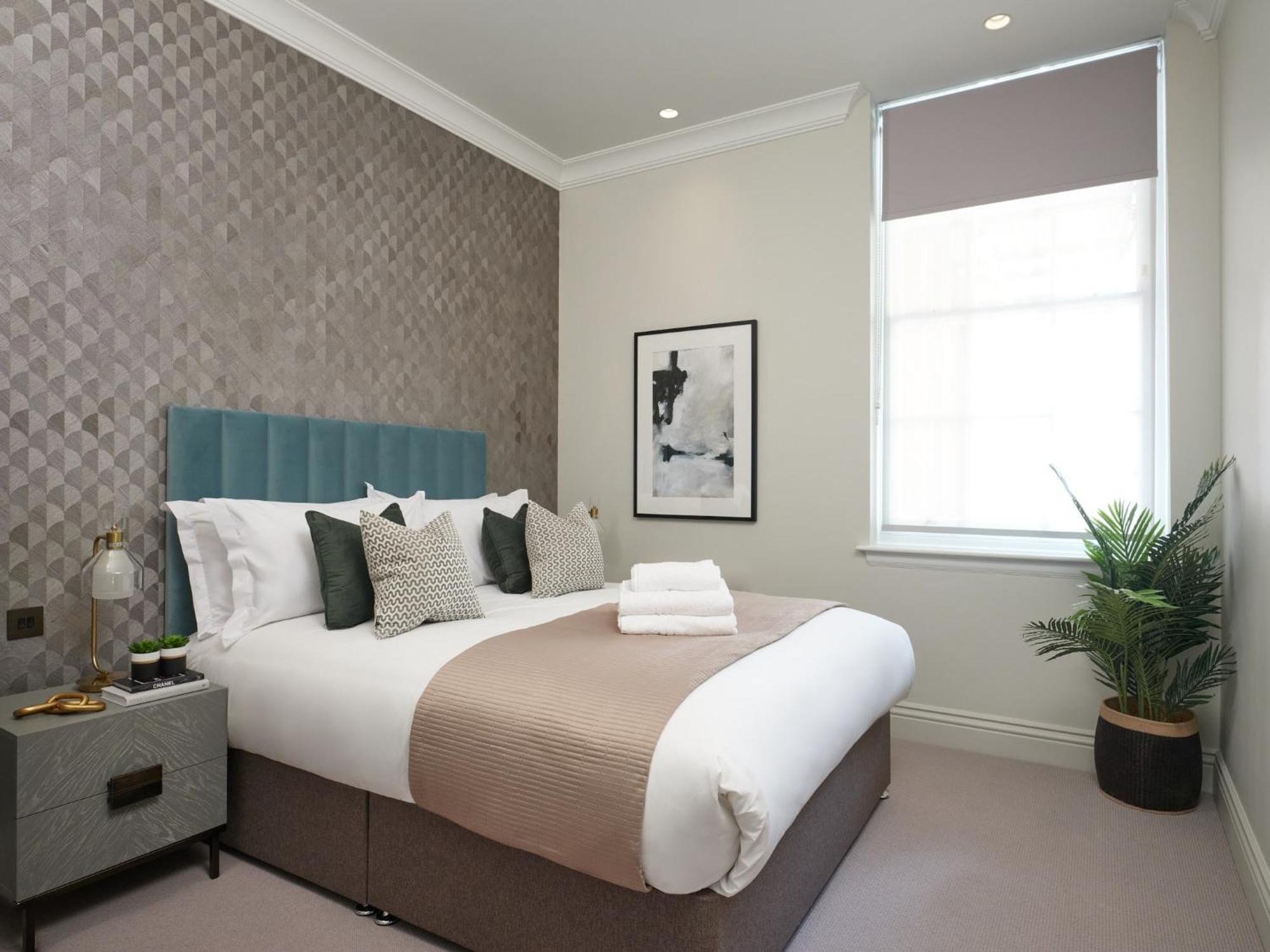 High Spec Award Winning Designer 6 Londen